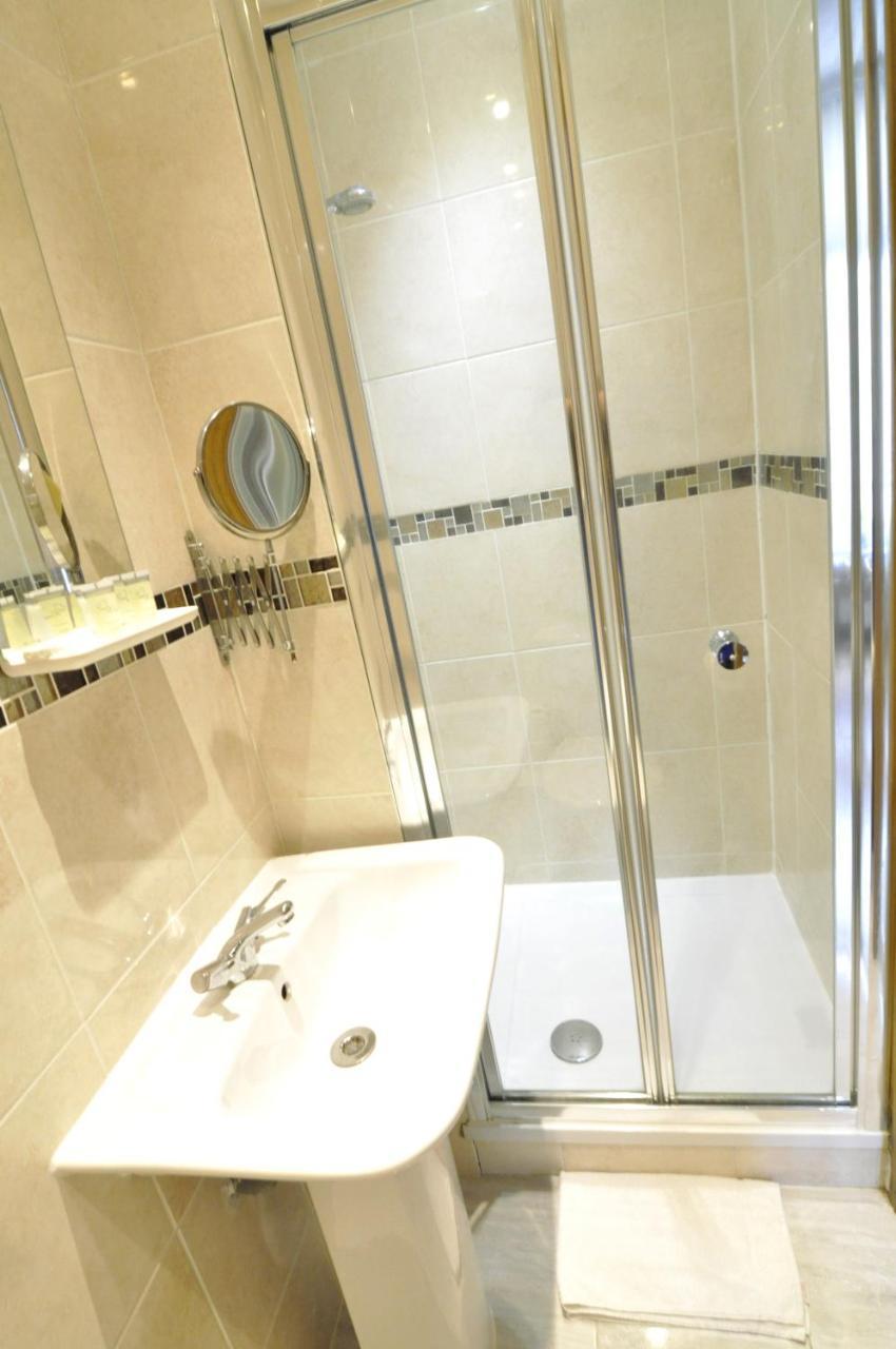 Kempsford House Apartments Лондон Екстериор снимка