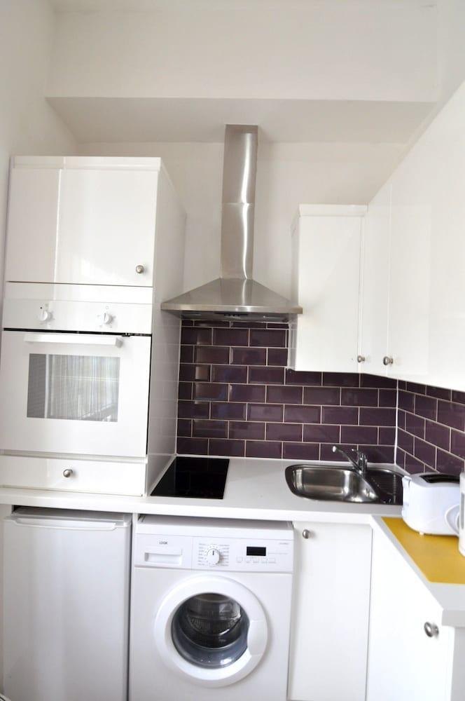 Kempsford House Apartments Лондон Екстериор снимка